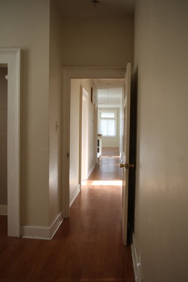 Building Photo - 436-438shenn