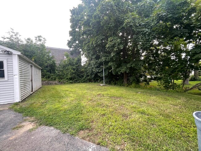 Building Photo - 23 Taylor St