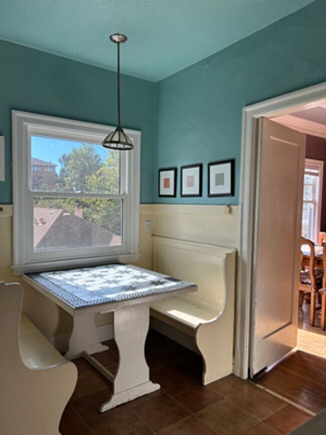 Building Photo - Welcome to this Fully Furnished Crocker Highland Gem!