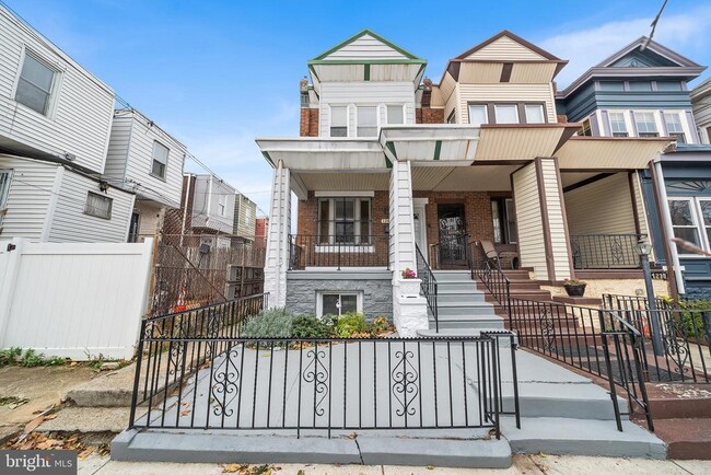 Building Photo - 1240 S 56th St