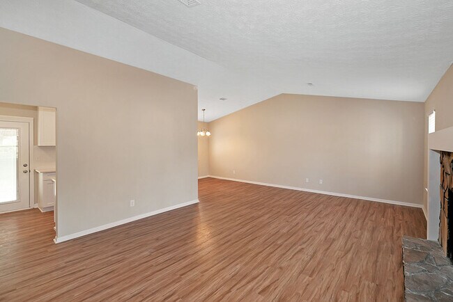 Building Photo - 614 Mephisto Cir