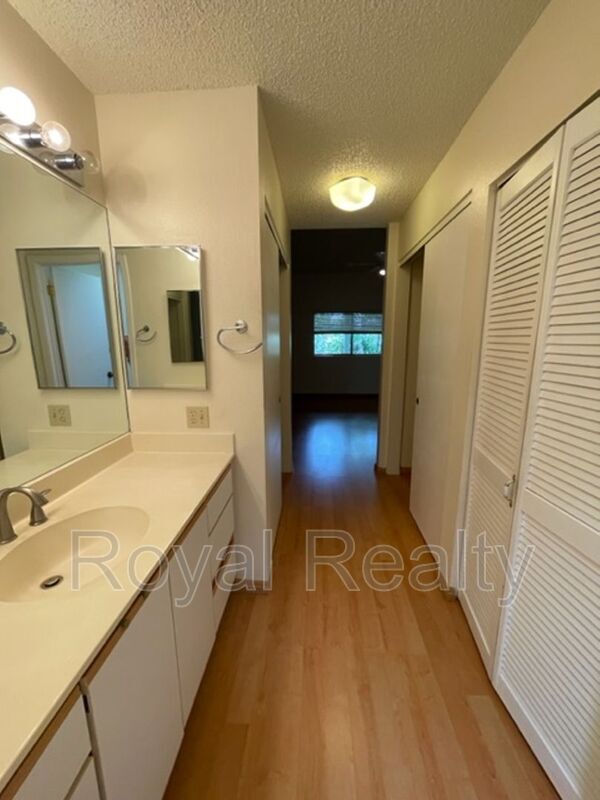 Building Photo - 91-1086 Aawa Drive