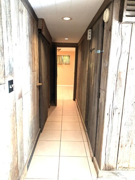 Building Photo - 3229 Catskill Ct