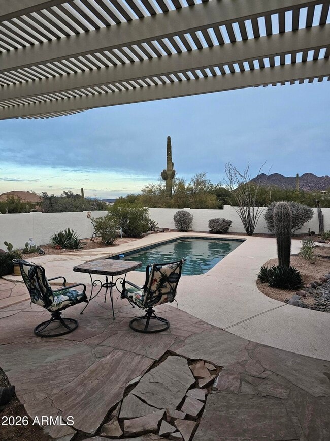 Building Photo - 6540 E Maria Dr