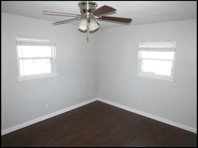 Building Photo - 9216 W 6th St