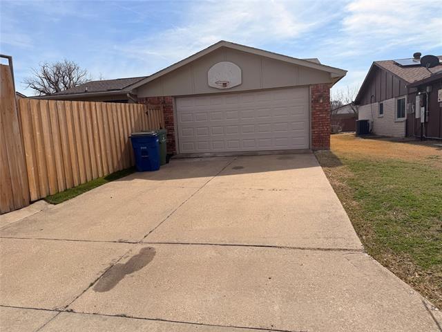 Building Photo - 2150 Courtland Cir