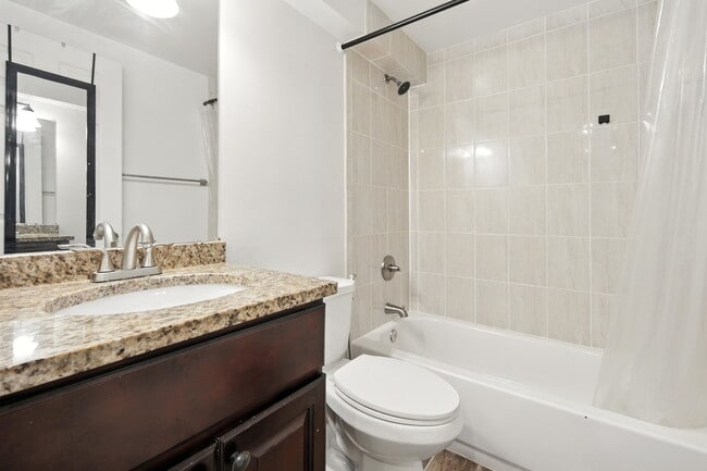 Building Photo - 1340 W St NE