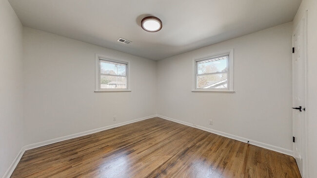 Building Photo - 4108 Edwards Ave