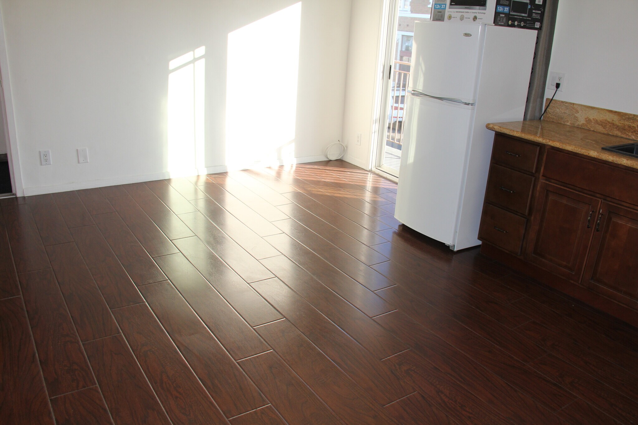 Building Photo - 2010 Pacific Ave