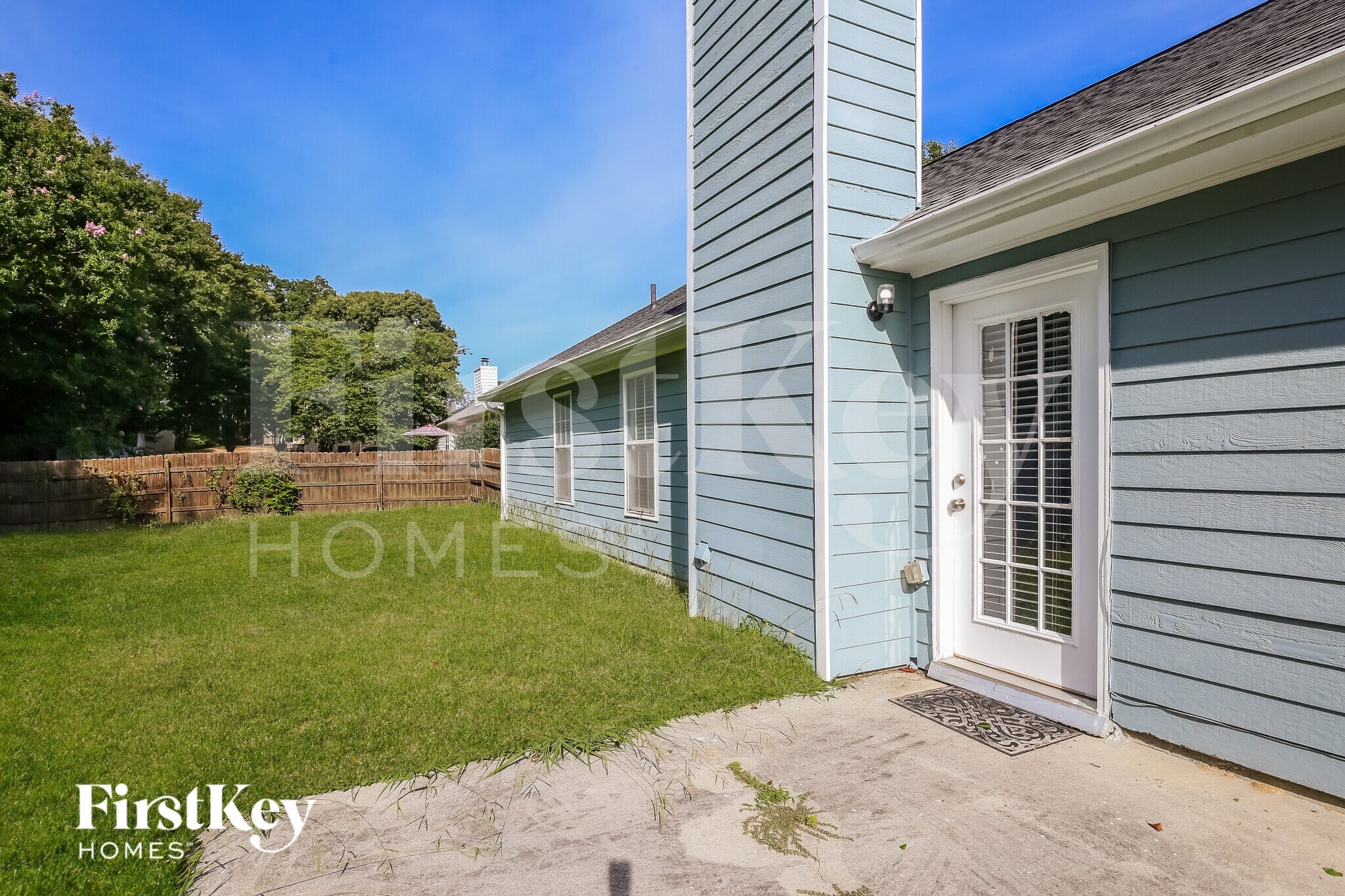 Building Photo - 1500 Summer Lake Terrace SW