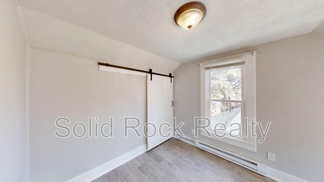 Building Photo - 811 N Wahsatch Ave