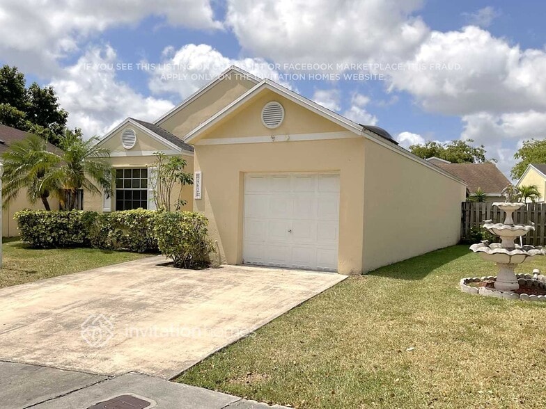 Building Photo - 14624 SW 127th Ct