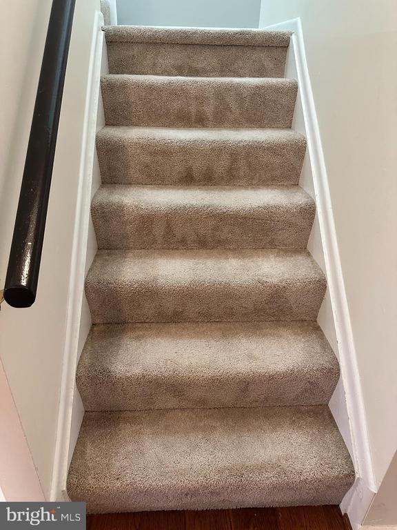 Building Photo - 7943 Timarand Ct