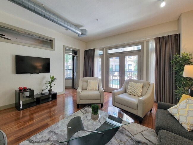 Building Photo - 1901 Post Oak Blvd