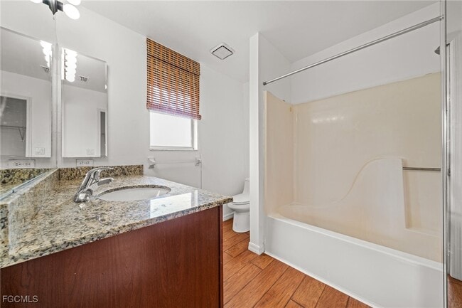 Building Photo - 3911 SW 11th Pl