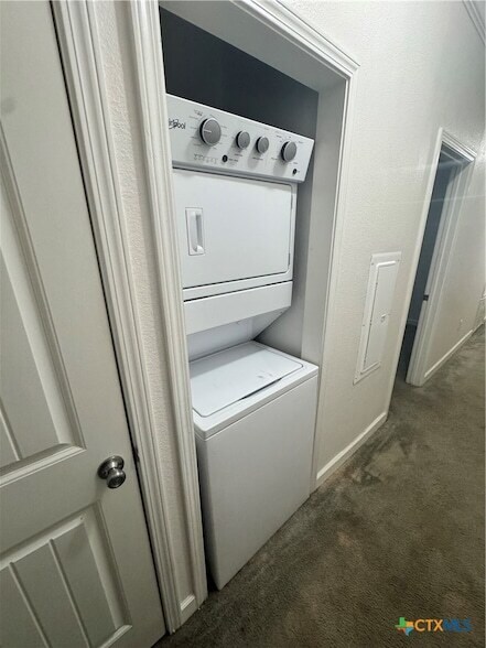 Building Photo - 203 Palmwood Dr