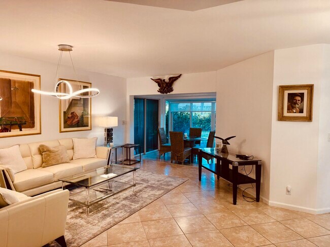 Building Photo - 17274 Boca Club Blvd