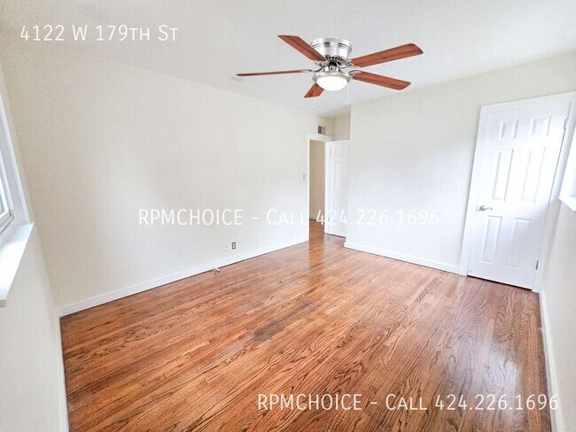 Building Photo - 4122 179th St