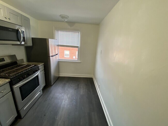 Building Photo - 6339 Carnation St