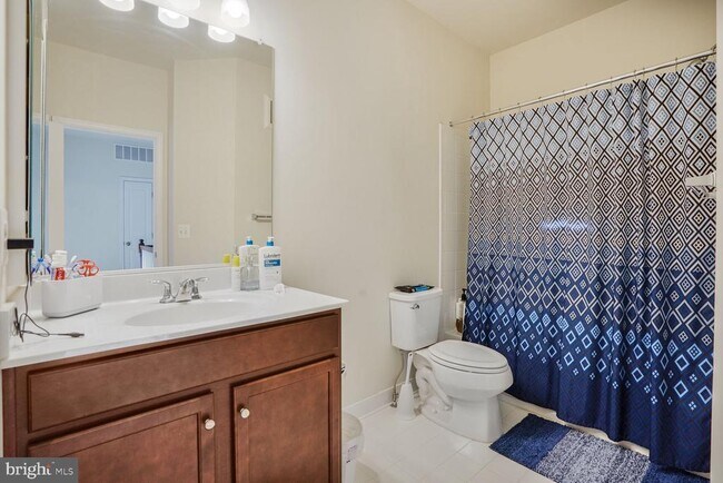 Building Photo - 24553 Rosebay Terrace