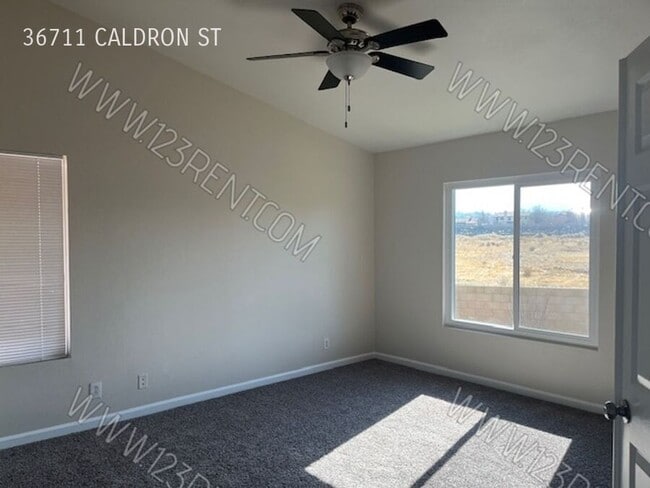 Building Photo - EAST PALMDALE 4BD/3BATH 2 STORY JUST REHAB...