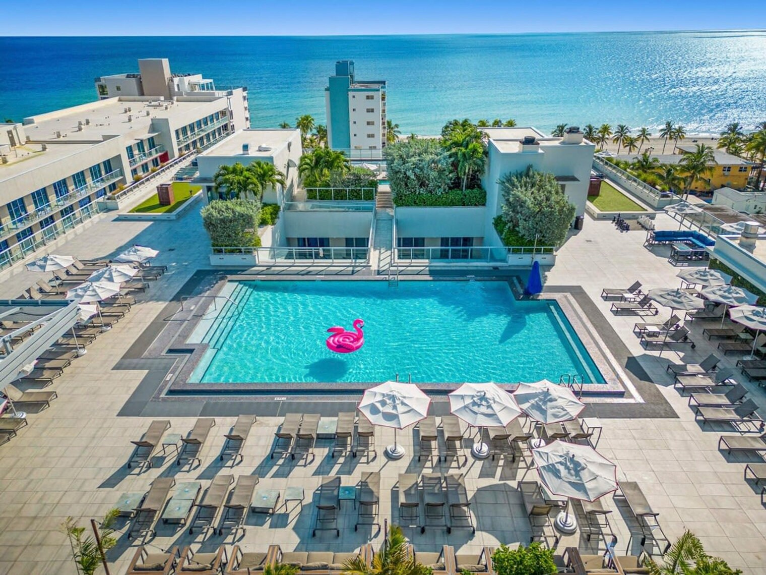 Building Photo - 777 N Ocean Dr