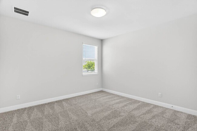 Building Photo - 916 Lido Ln