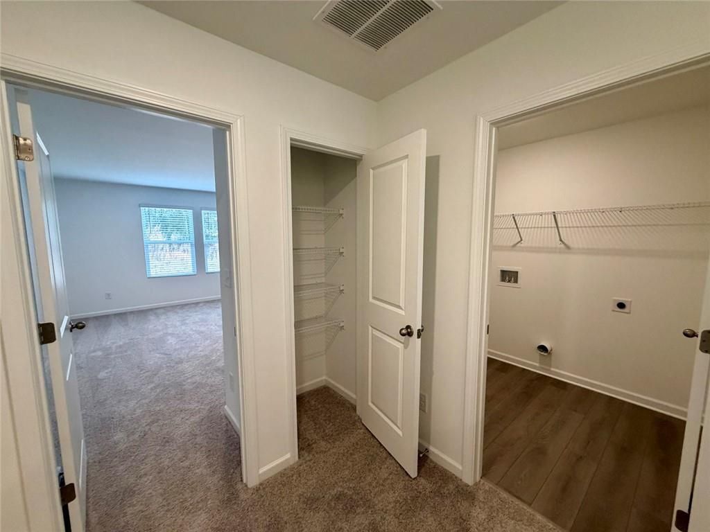 Building Photo - 5333 Frontier Ct