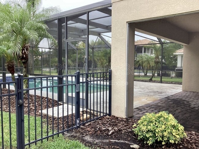 Building Photo - 10886 Cory Lake Dr