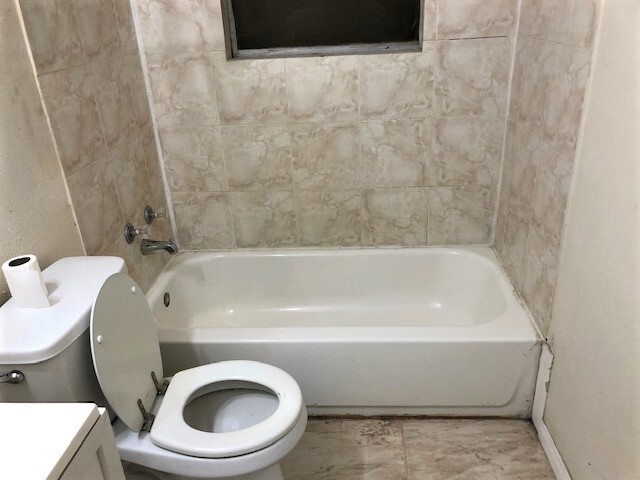 Building Photo - 10830 Fairland Dr