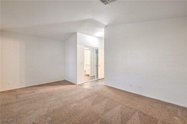 Building Photo - 3660 Renovah St
