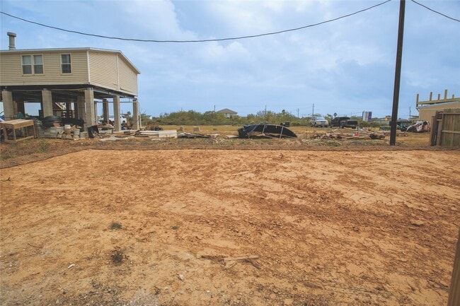 Building Photo - 835 22nd St