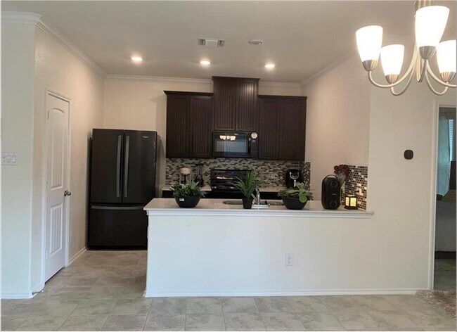 Building Photo - 454 Thunder Valley Trl