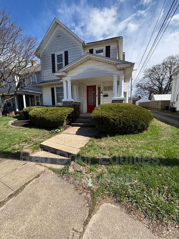 Building Photo - 522 N High St