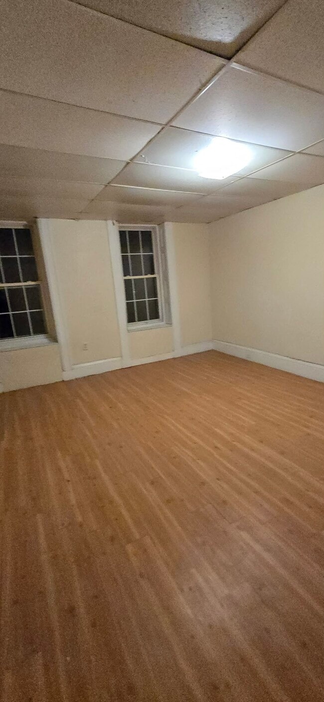 Building Photo - 154 Court St