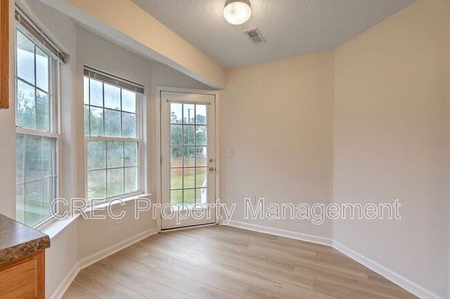 Building Photo - 1474 Brownswood Rd