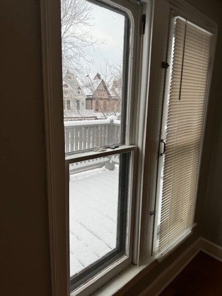 Upper Porch - 342 Pennsylvania St