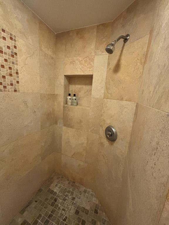 Building Photo - 1600 Ala Moana Blvd