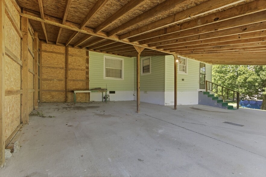 Building Photo - 3007 Dabbs Ave