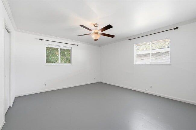 Building Photo - 2712 St Edwards Cir