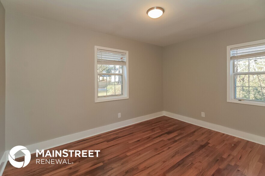 Building Photo - 2450 Judson Ave