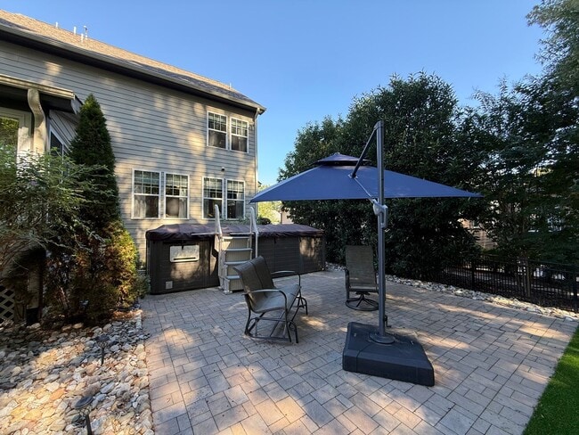 Building Photo - Luxurious 4BD, 3.5BA North Raleigh Home wi...