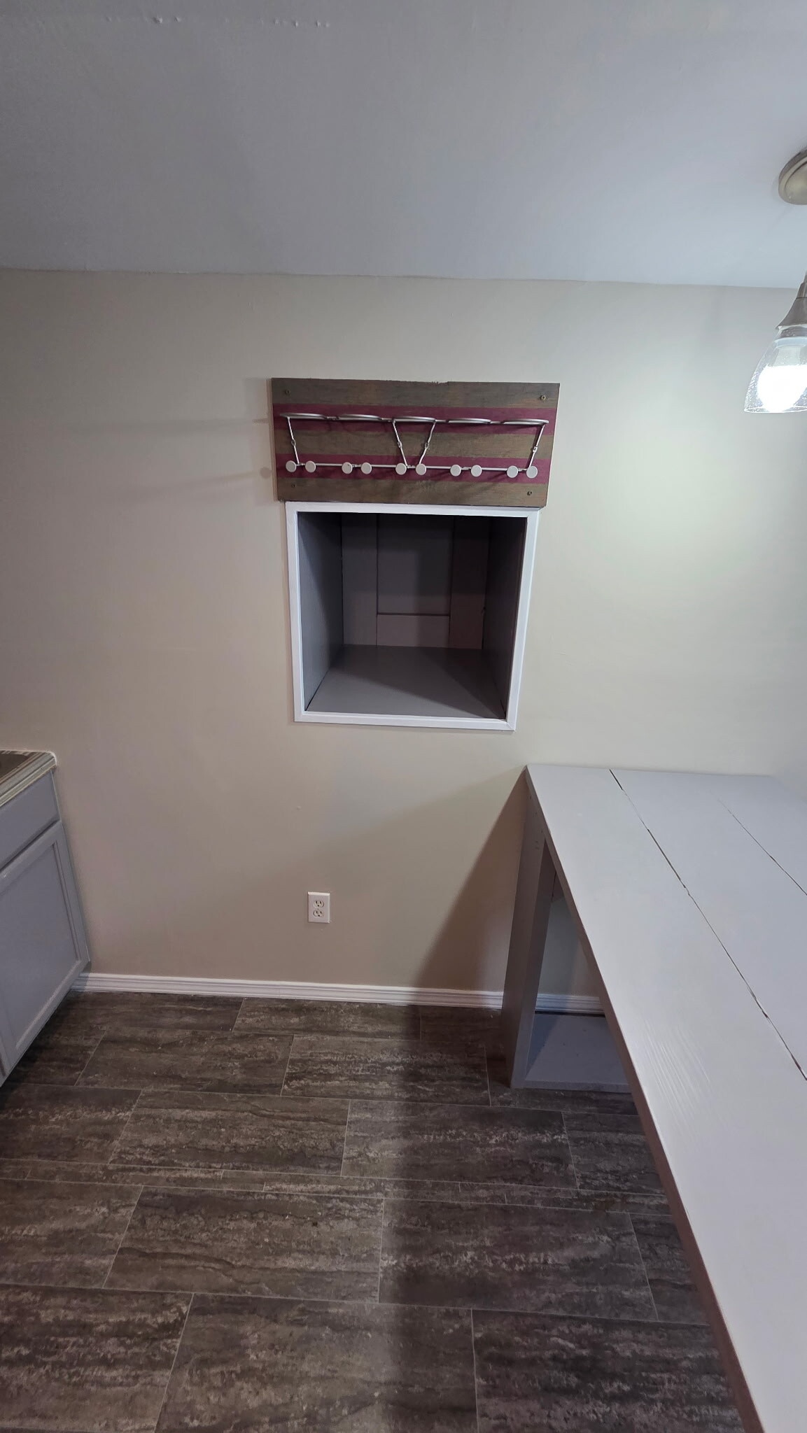 Building Photo - 7896 Elderberry Cir