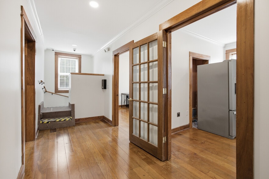 Building Photo - 823 McCallie Ave