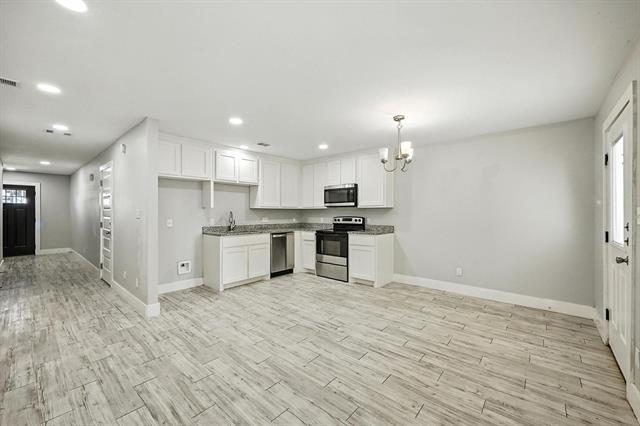 Building Photo - 328 W Morgan St