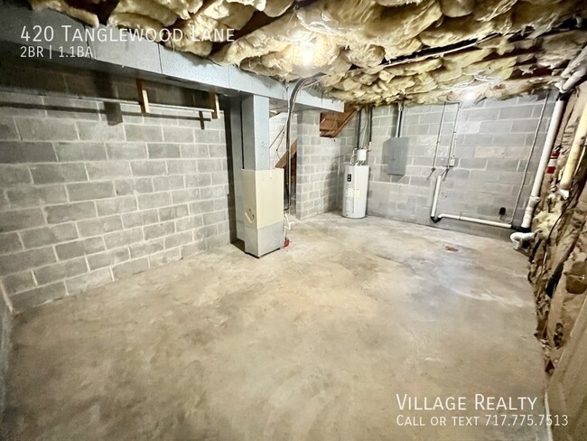 Building Photo - Spacious 2-BR Townhome in Dallastown Schoo...