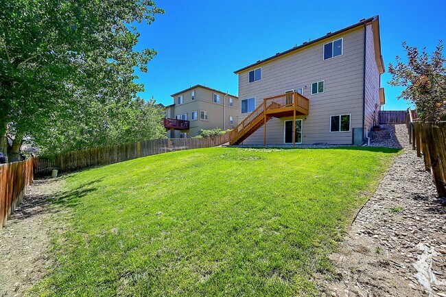 Building Photo - $2,295.95 - 4 bedroom, 2.5 baths, Charming home in Fountain with Big Fenced in Yard!