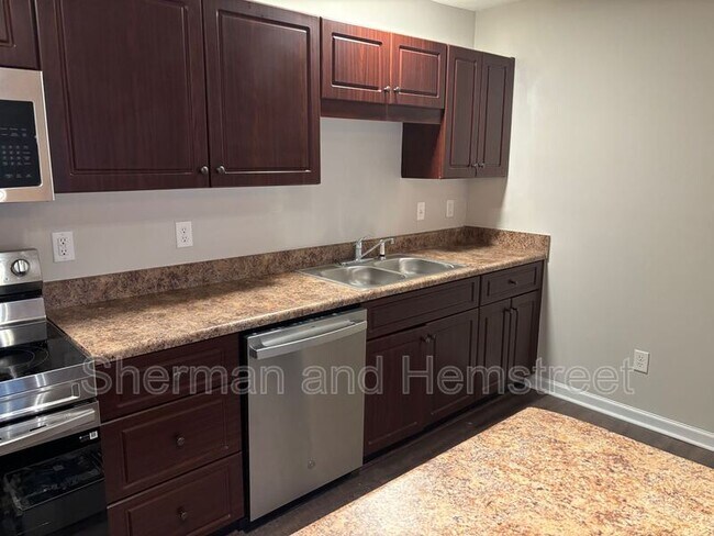 Building Photo - 3701 London Ct SW