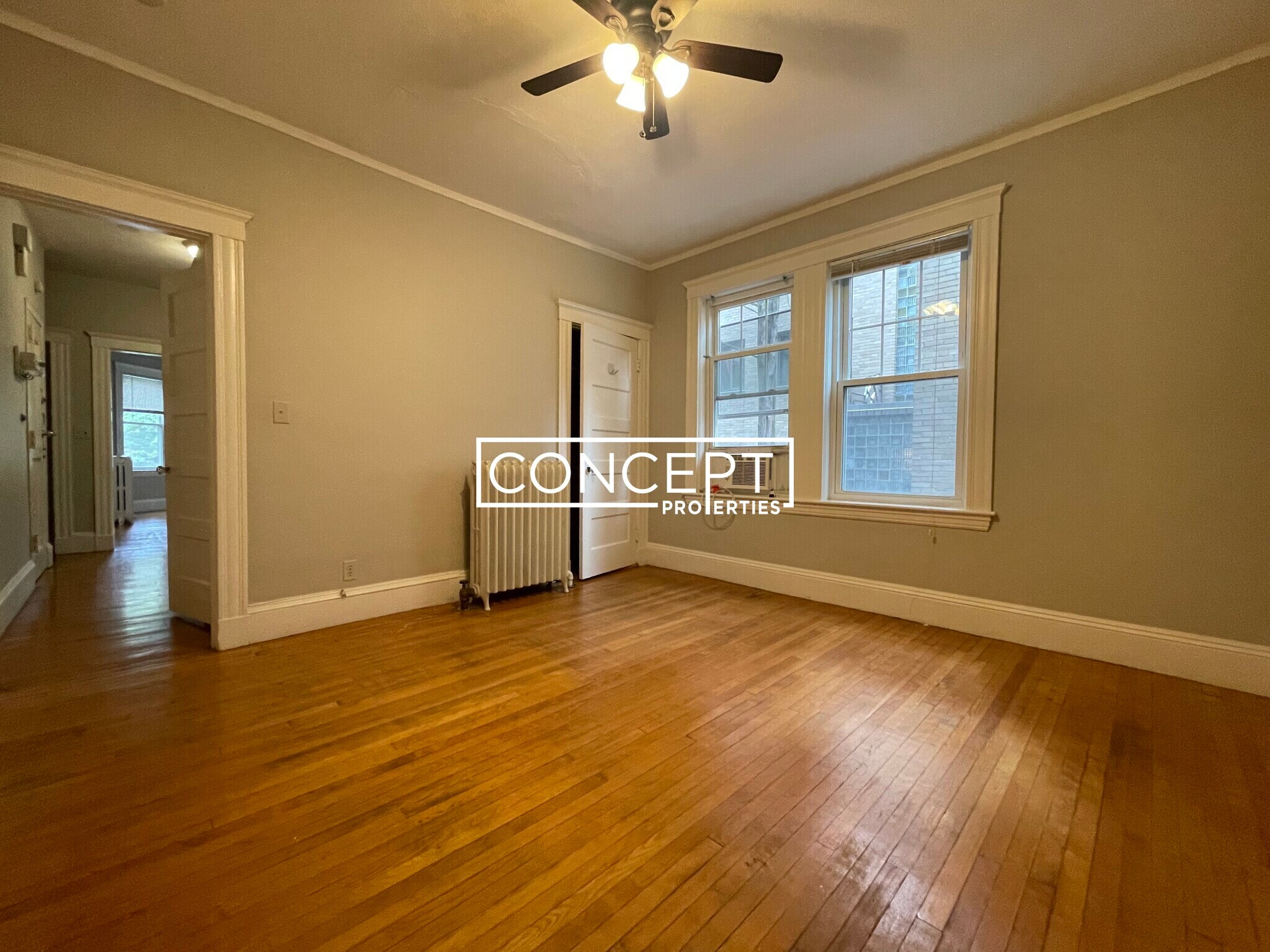 Building Photo - 8 Forest St