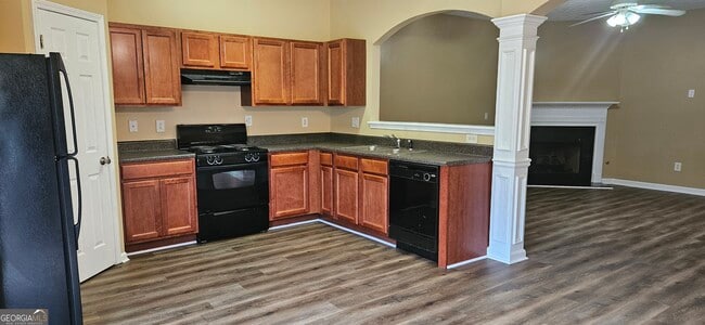 Building Photo - 2867 Snapfinger Manor